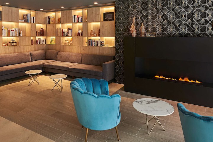 Hotel Interior 4 of 70