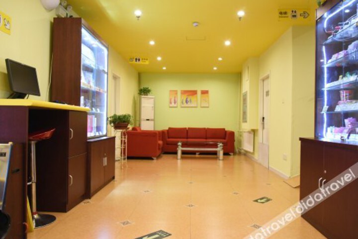 Sanhe Rujia Zhenpin Hotel