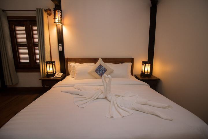 Room 9 of 47