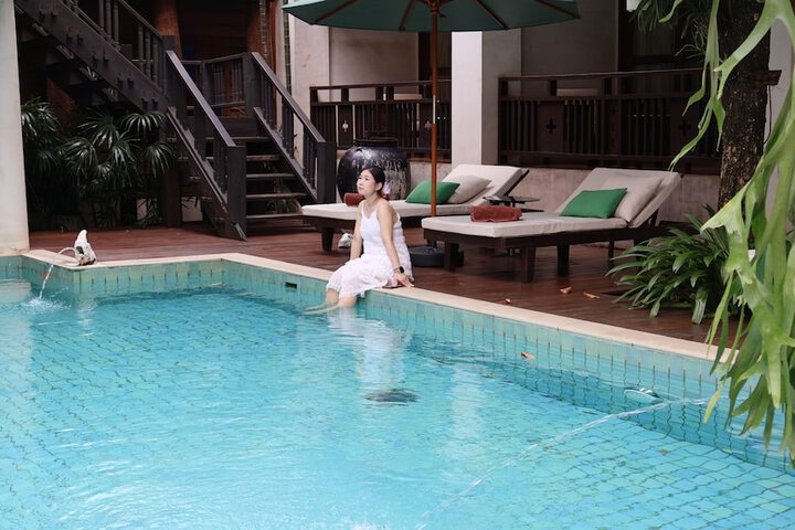 Pool 66 of 140