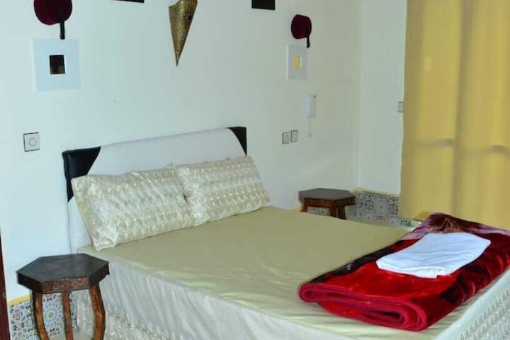 Room 3 of 42