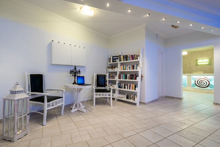 Lobby Entry