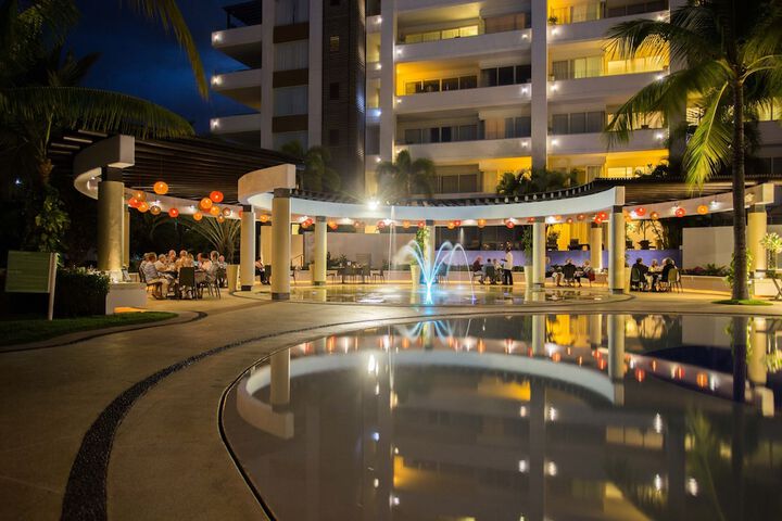 Hotel 242 of 251