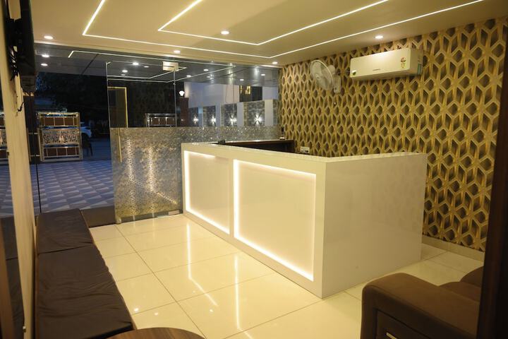 Hotel Interior 2 of 38