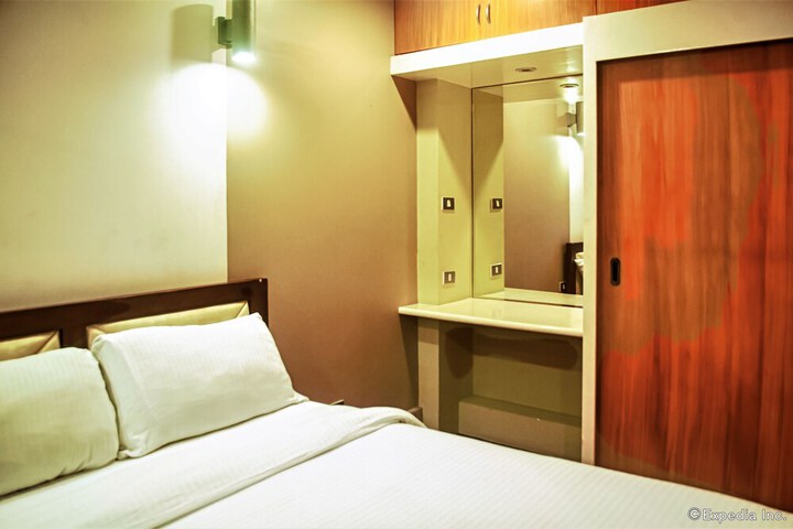 Room 13 of 45