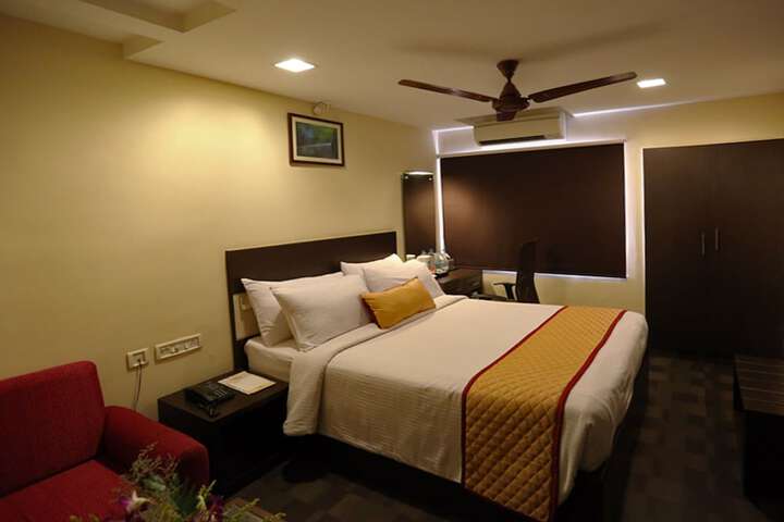 Room 10 of 47