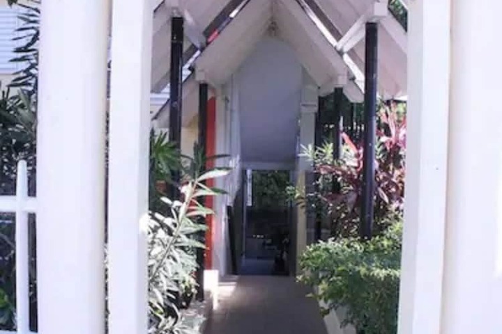 Business Center 37 of 42