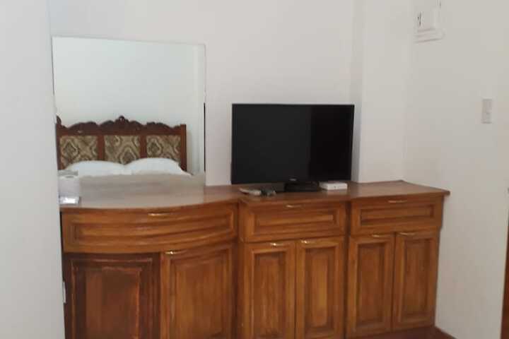 Room 8 of 21