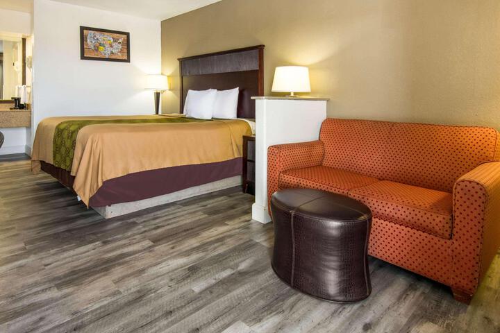 1 King Bed Mobility Accessible (1 of 6)