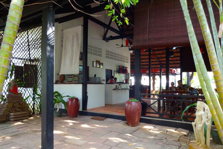 Hotel Interior 7 of 104
