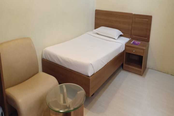Room 19 of 43