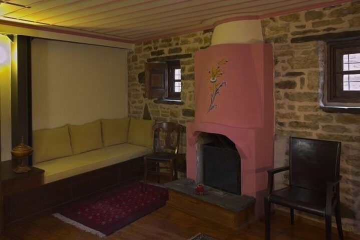 Room 22 of 52