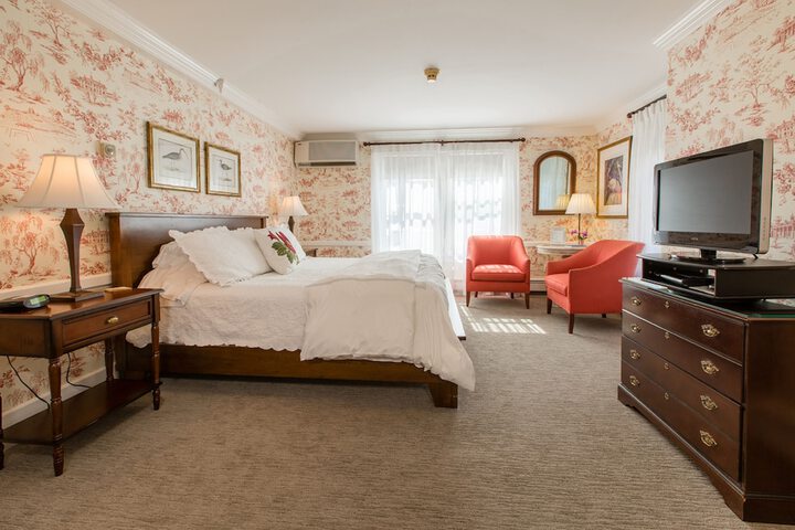 Room 8 of 31