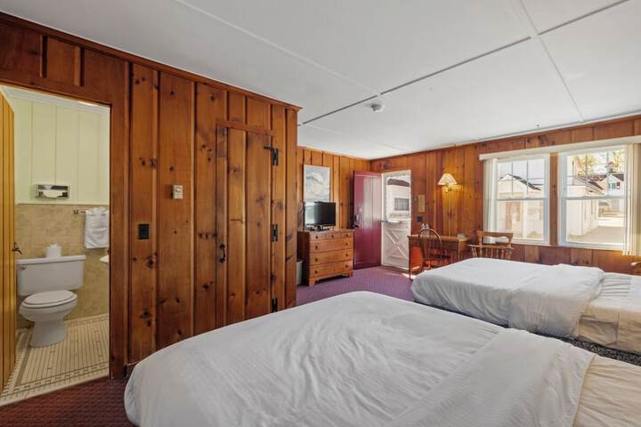 Room 9 of 45