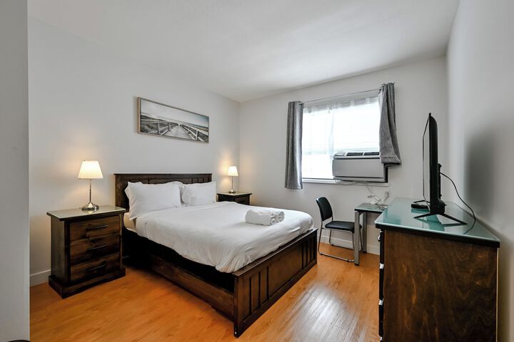 Room 44 of 95