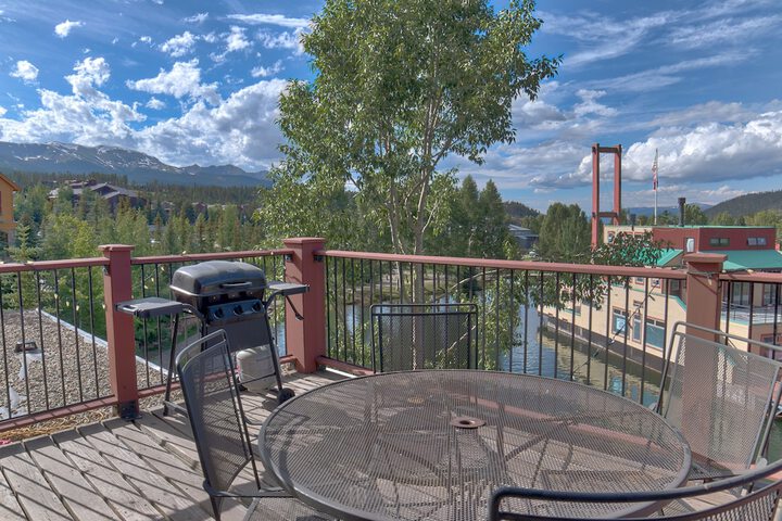 Terrace/Patio 61 of 87