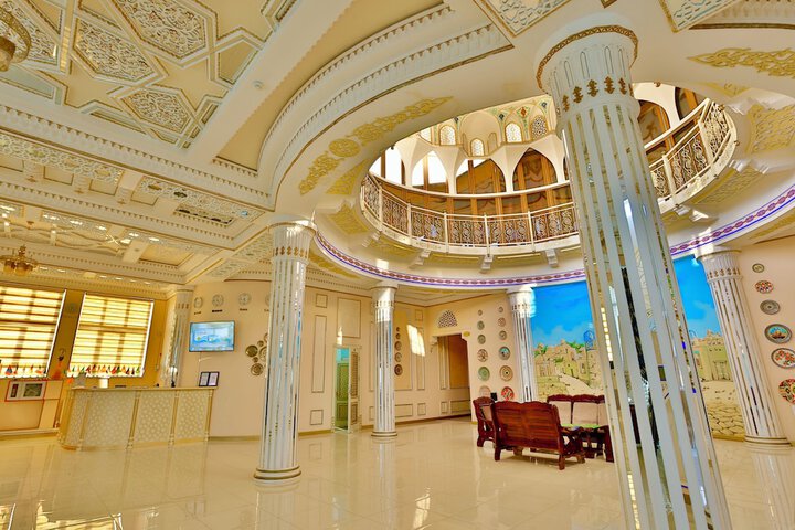 Hotel Interior 5 of 31