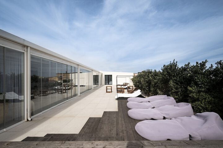 Sundeck 154 of 160