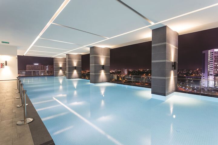 Hotel with Pool