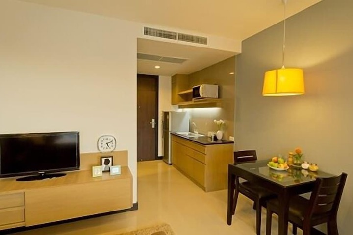 Room 25 of 43