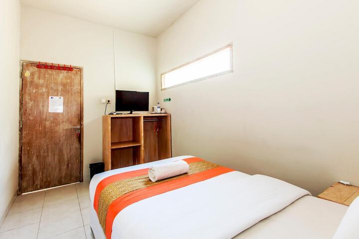 Room 5 of 19