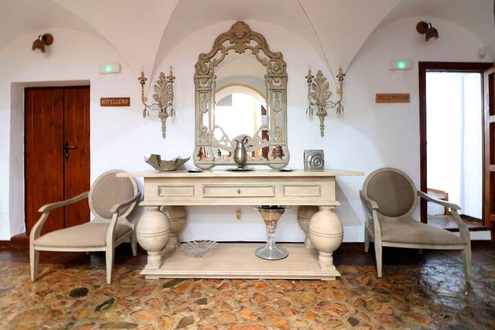 Room 20 of 42