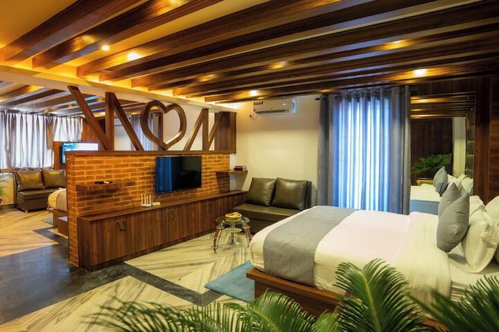 Room 26 of 45