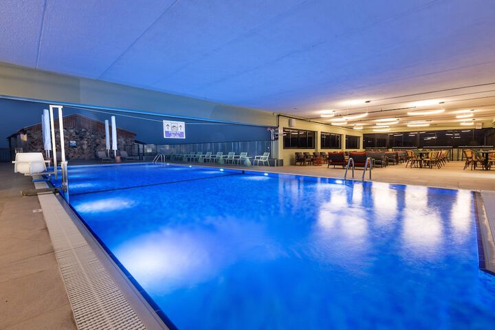 Pool 57 of 97
