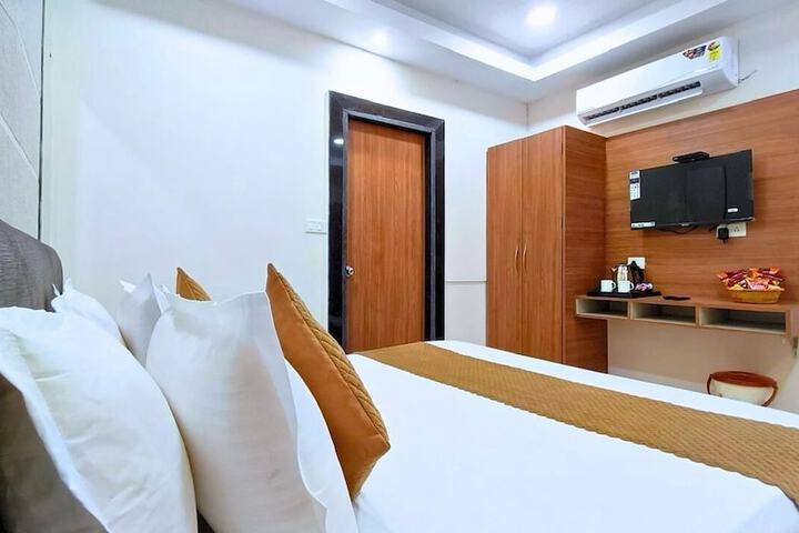 Room 22 of 74