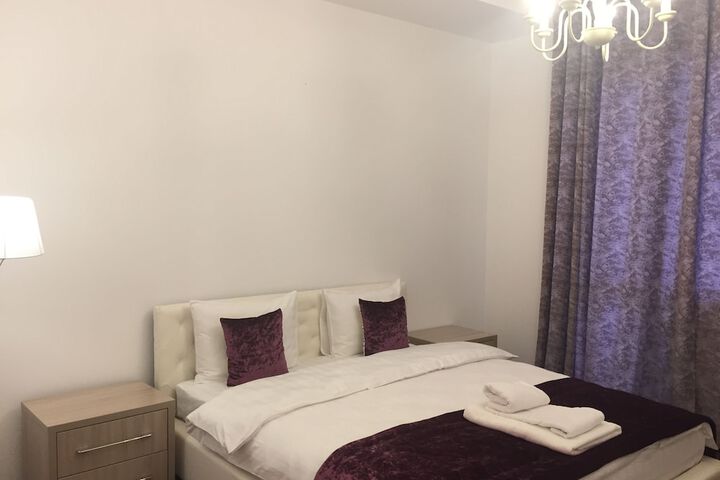 Room 4 of 21