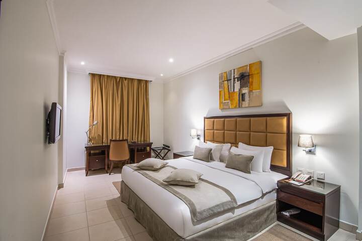 Room 7 of 40