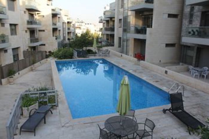 Pool 26 of 31
