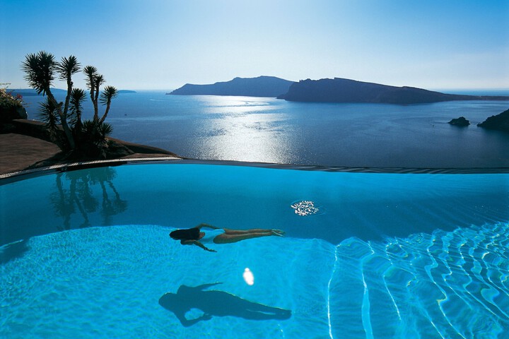 Pool 60 of 107
