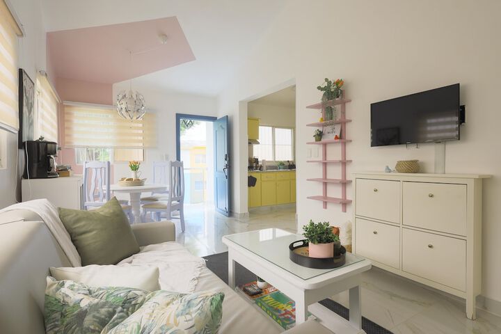 Room 15 of 68