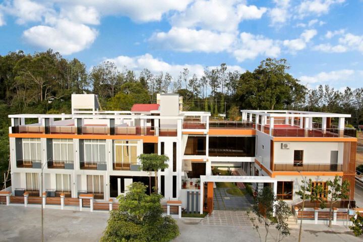 Selvamathi Saffron Villa