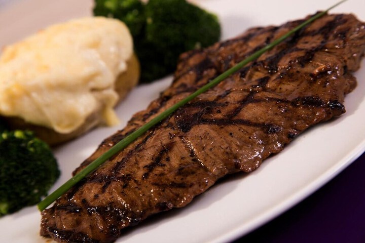 Dining 42 of 57