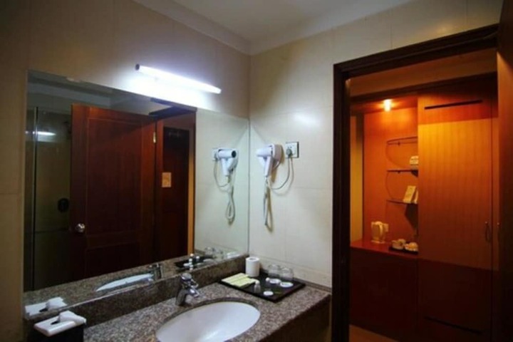 Bathroom Vanities