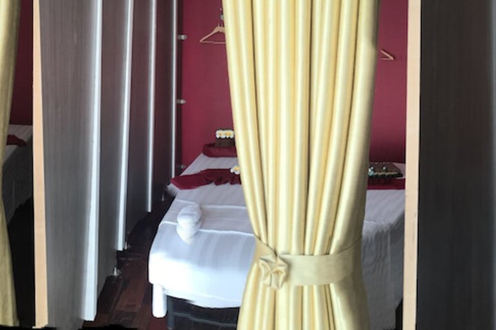 Room 82 of 129