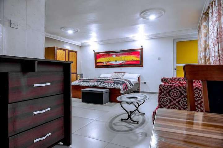 Photo of Crislord Palace Hotel