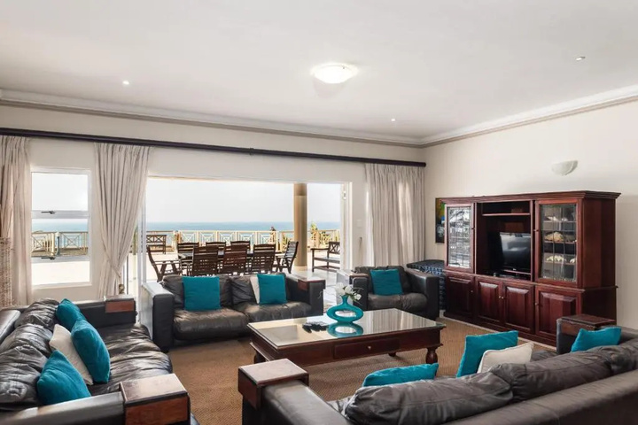 Miramar 3 FAMILY ONLY Max 4 adults and 4 children