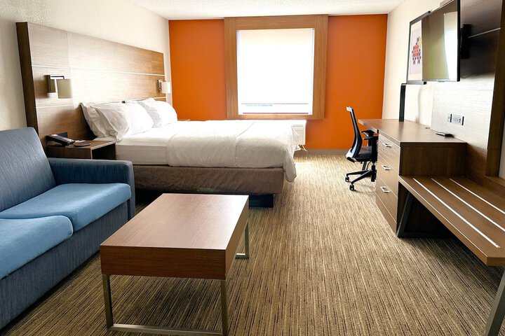 Suite King Size Bed (27 of 38)
