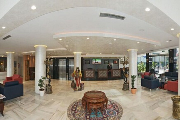 Hotel Interior 7 of 39