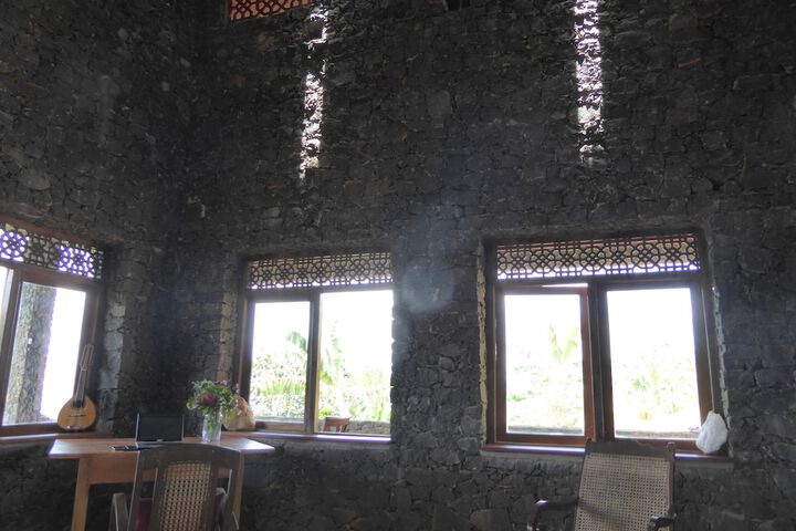 Room 13 of 59