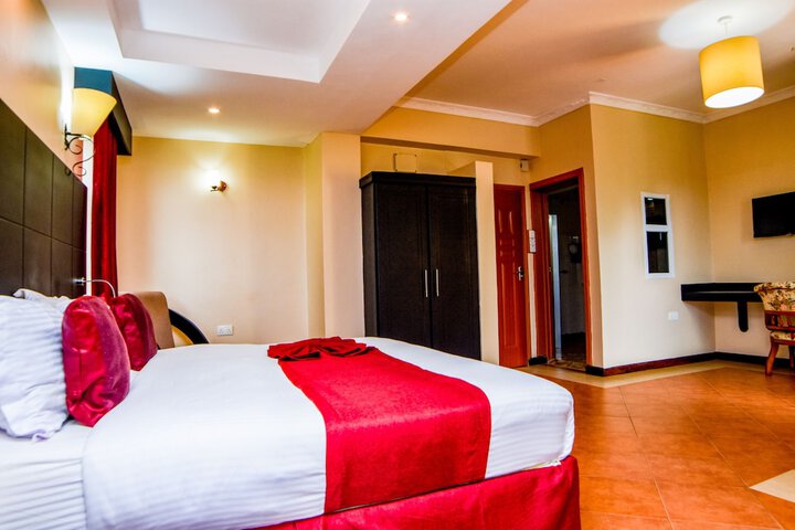 Room 15 of 62