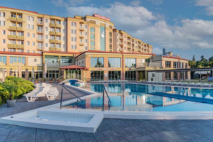 Hotel 92 of 93