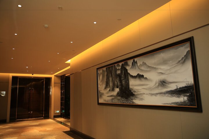 Ballroom/Hall 60 of 70