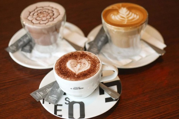 Breakfast/Coffee Service 48 of 92