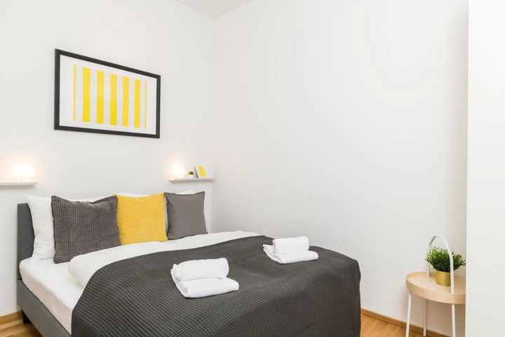 Room 5 of 21