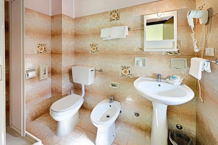 Room 20 of 31
