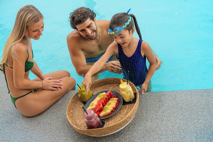 Pool Hotel